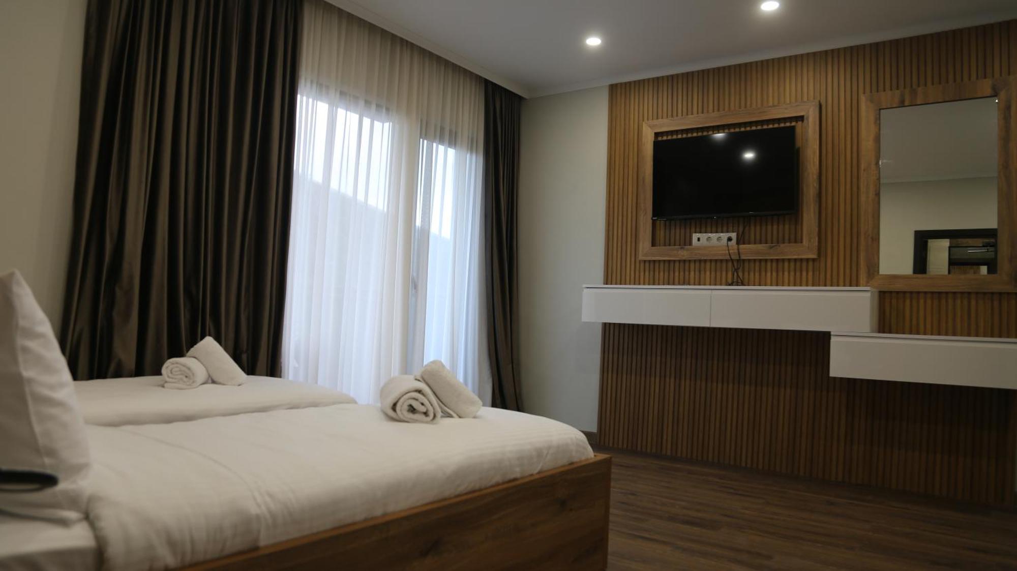 Hotel Golden Sun Kobuleti Esterno foto