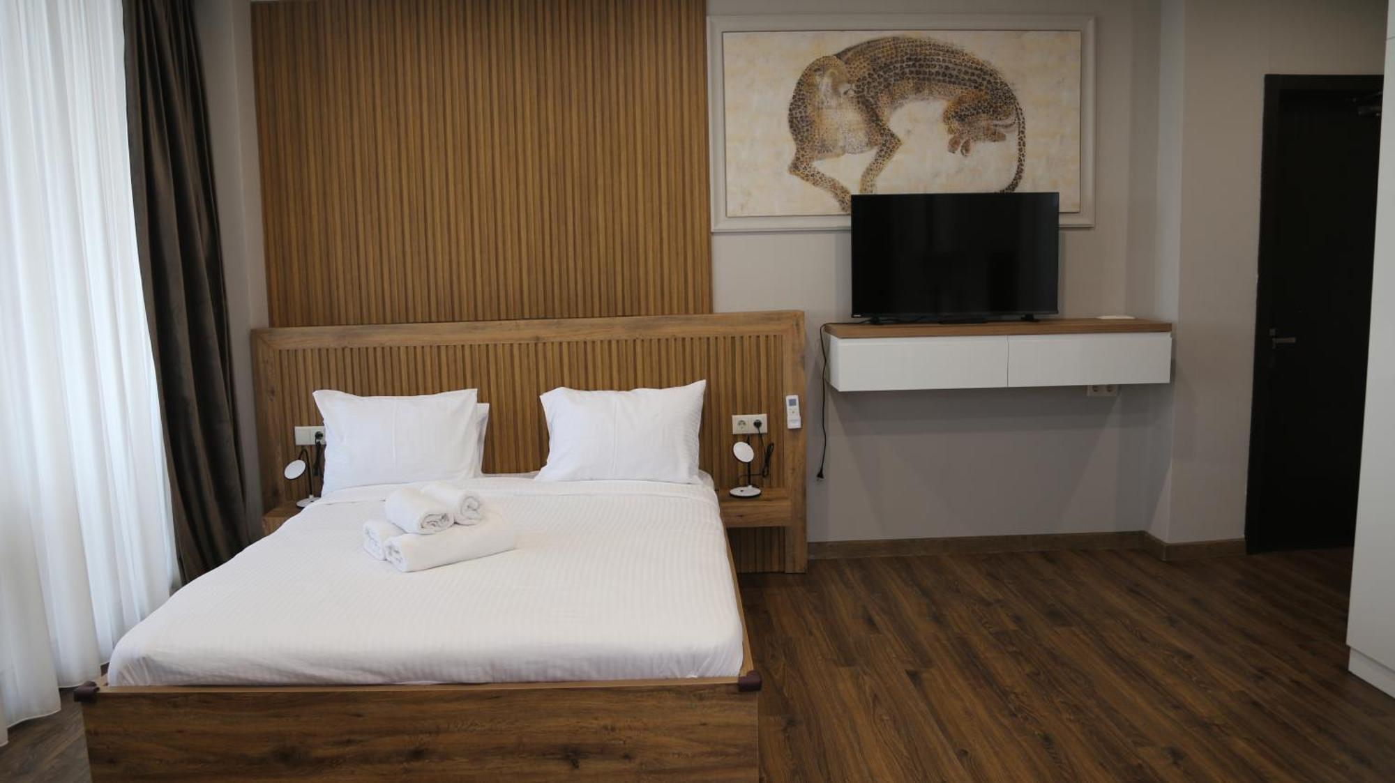 Hotel Golden Sun Kobuleti Esterno foto