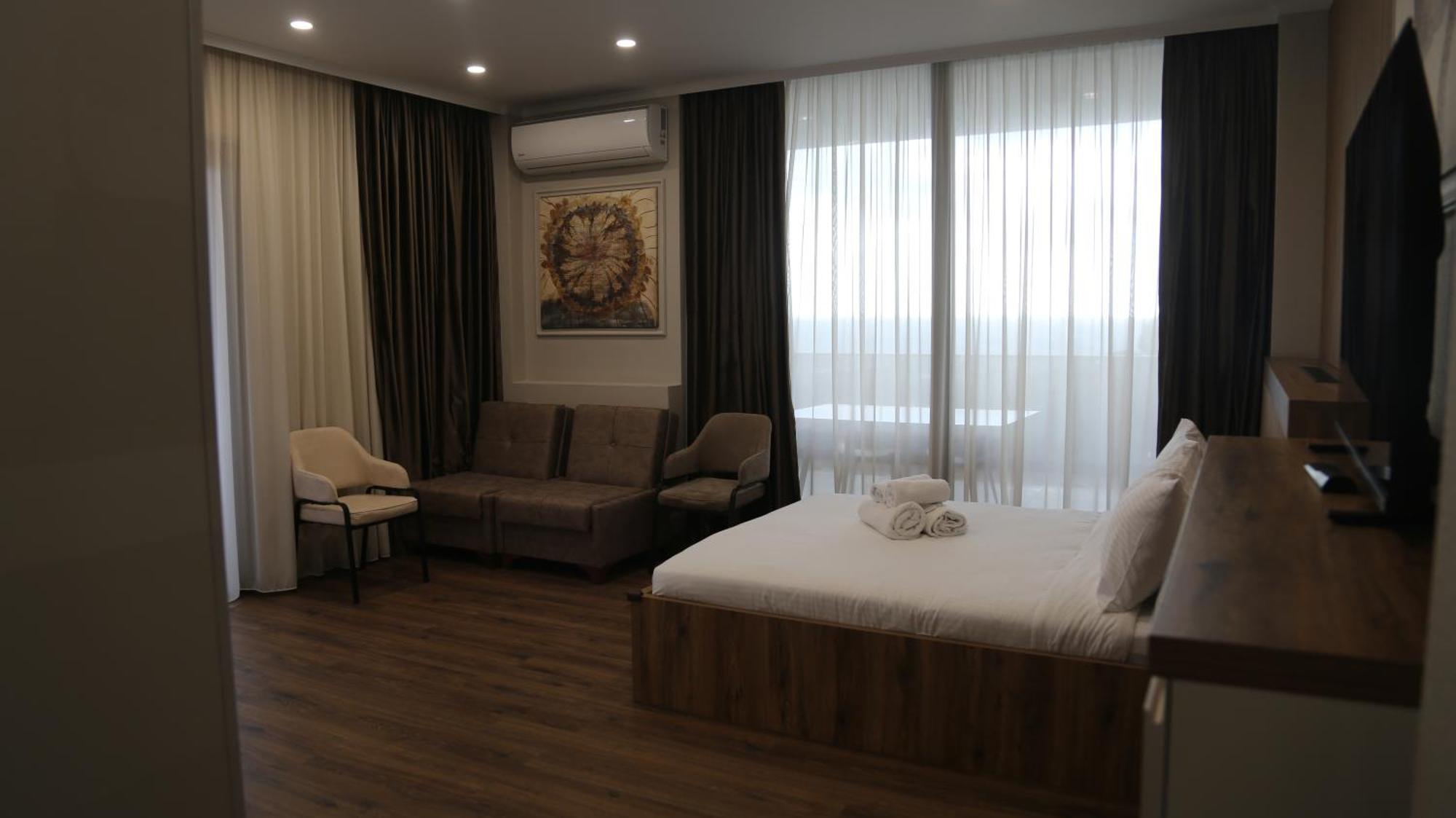Hotel Golden Sun Kobuleti Esterno foto