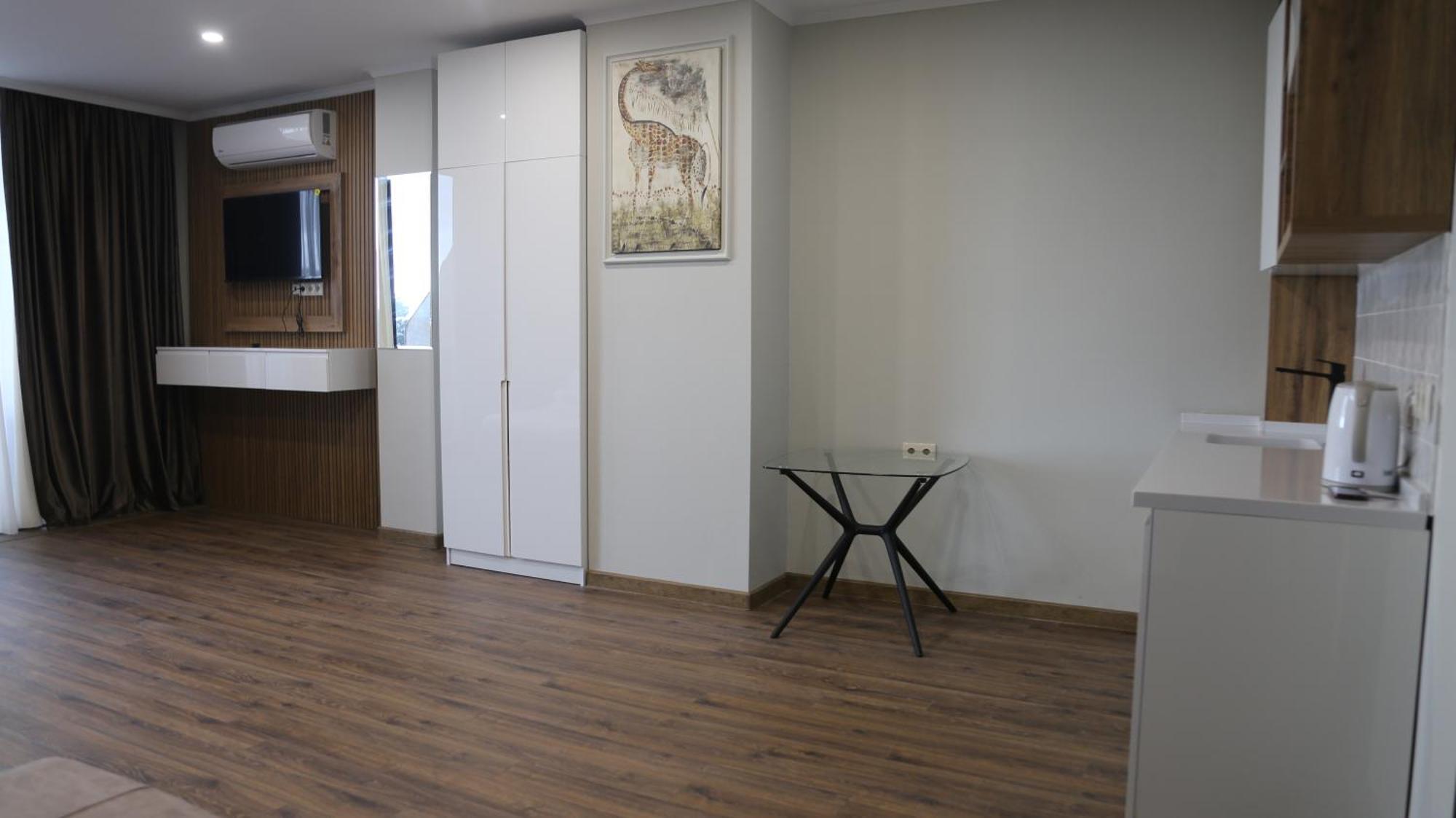 Hotel Golden Sun Kobuleti Esterno foto