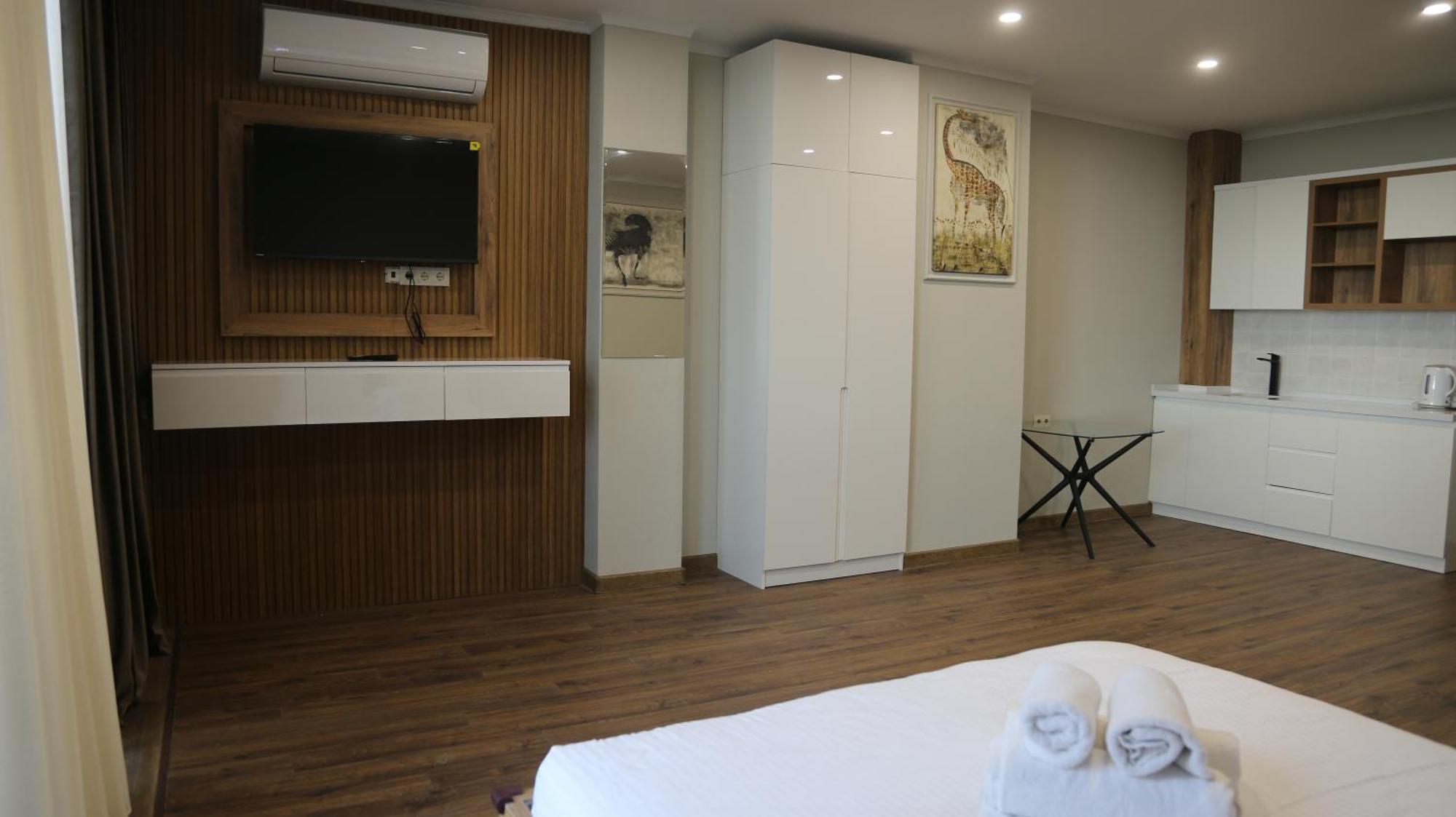 Hotel Golden Sun Kobuleti Esterno foto