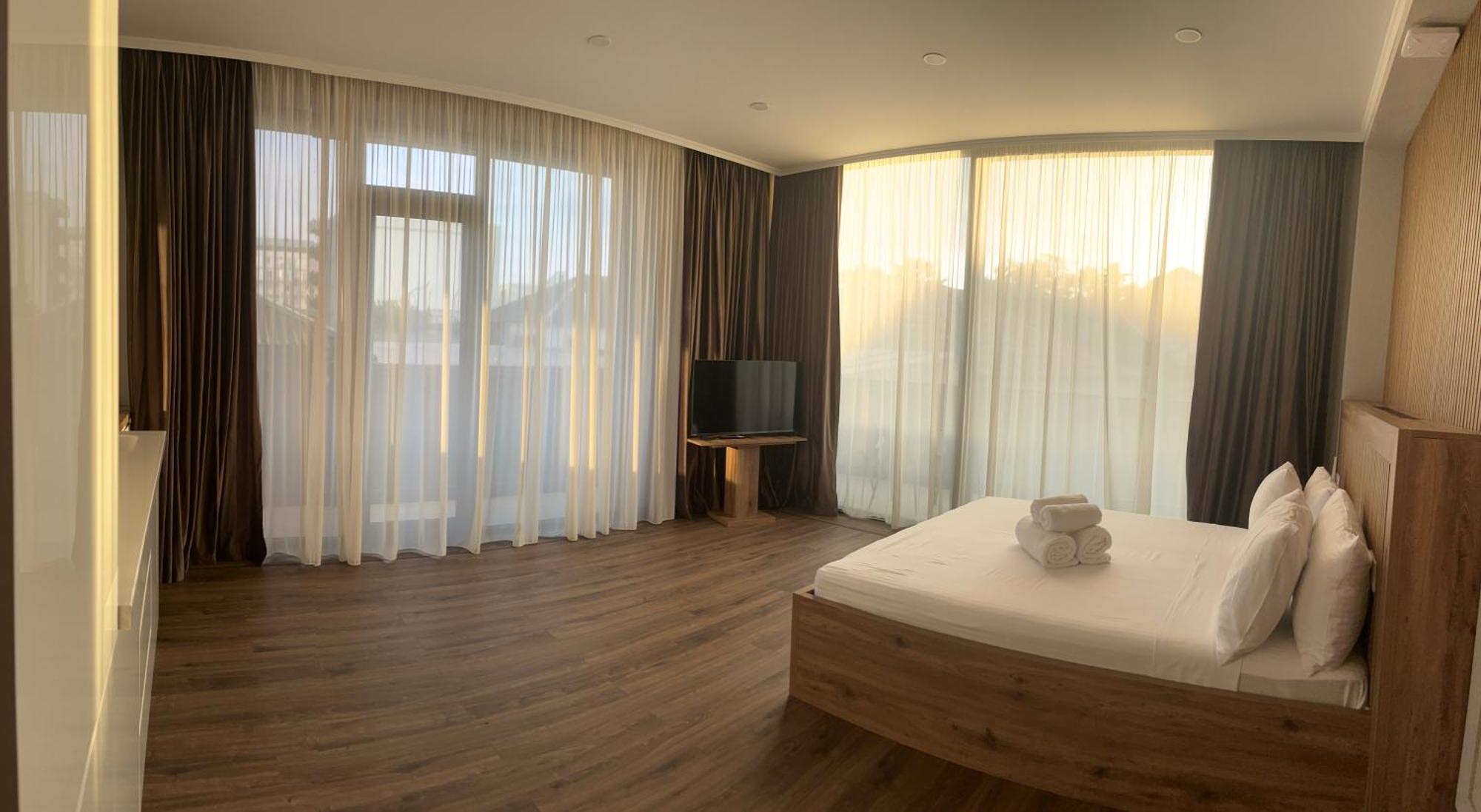 Hotel Golden Sun Kobuleti Esterno foto